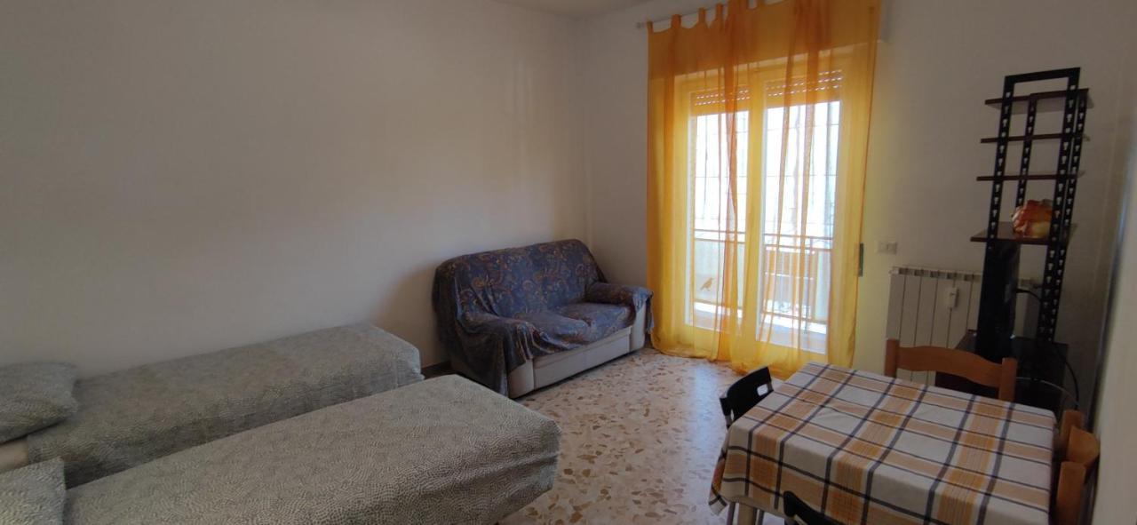 Sweet Home In Ostia מראה חיצוני תמונה